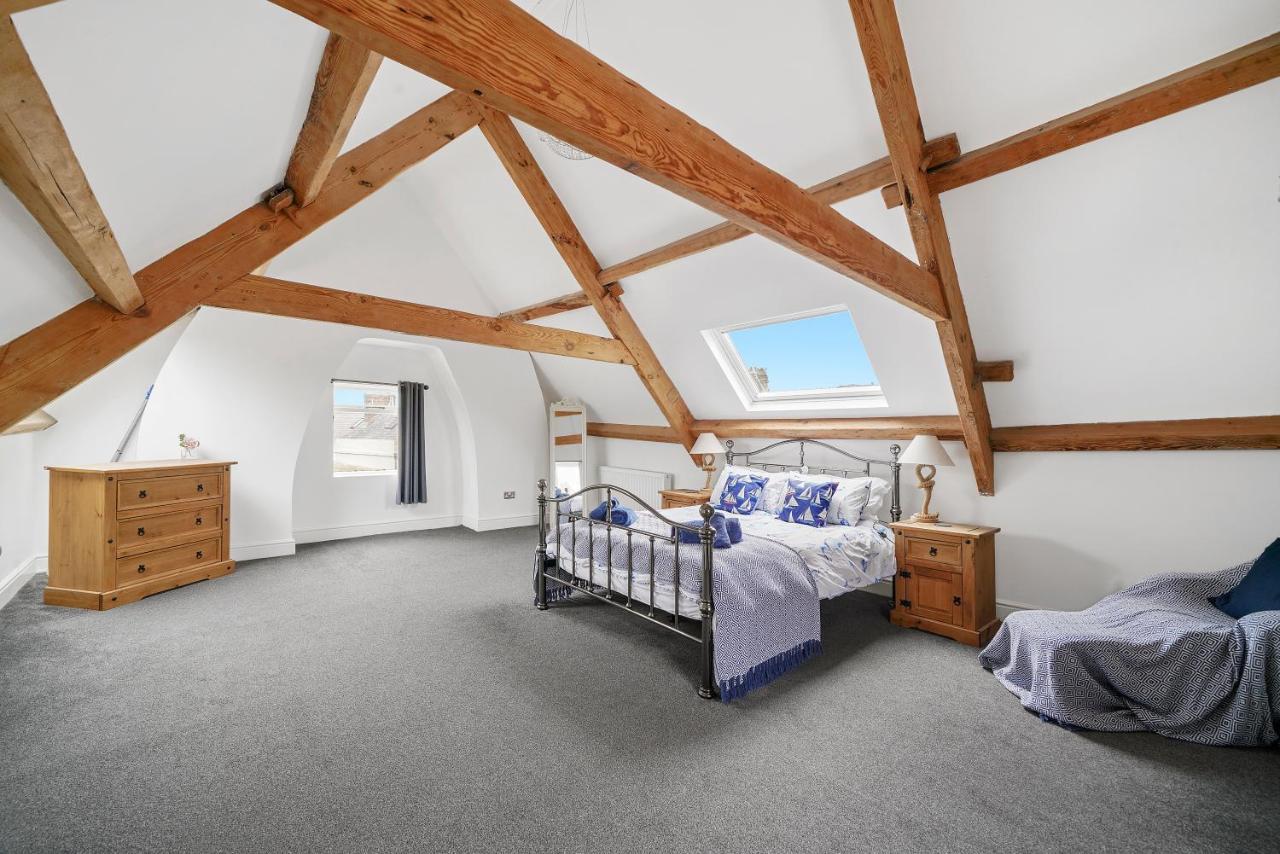 30 Percent Off! The Central Whitby Gem - 4 Bedrooms Εξωτερικό φωτογραφία