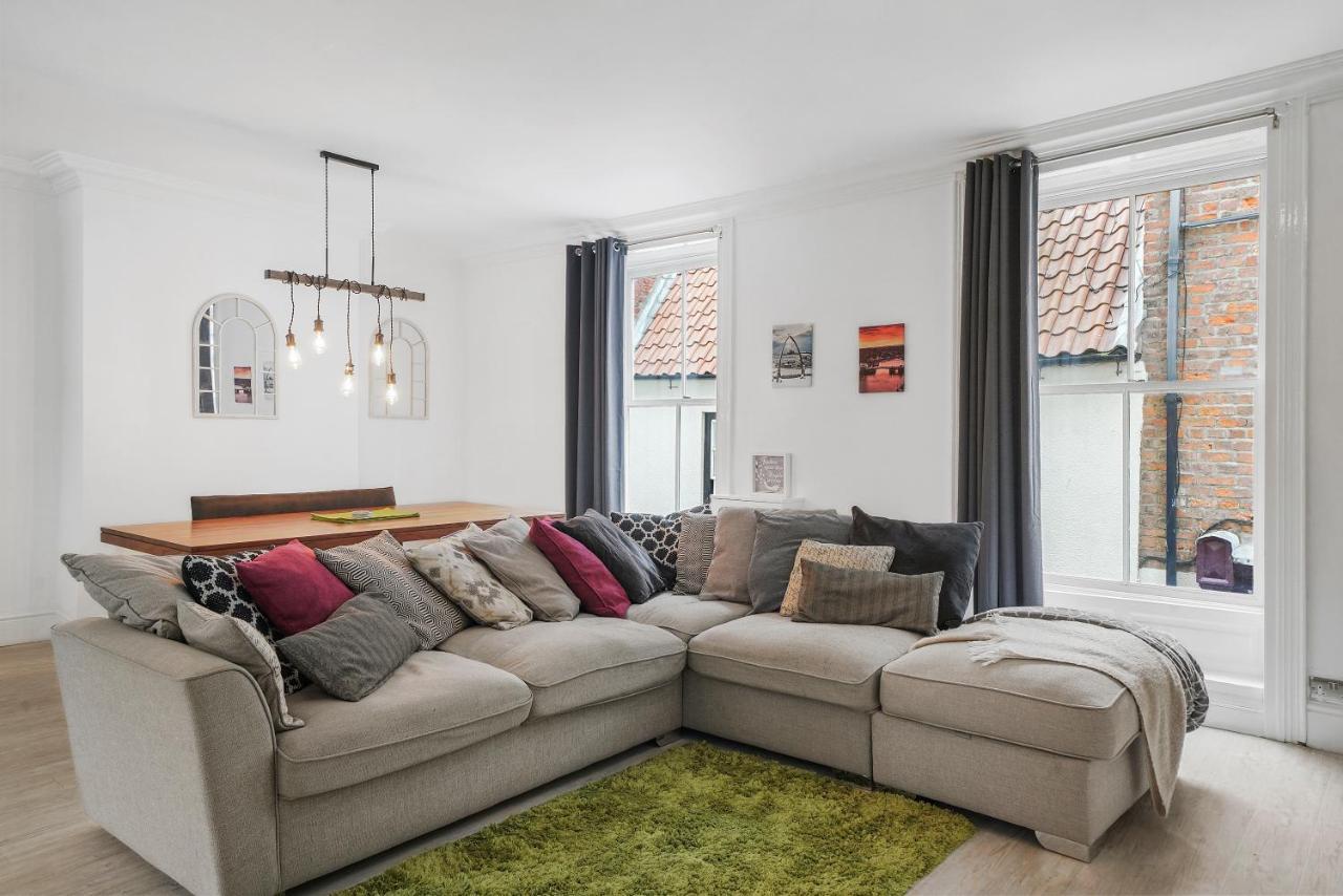 30 Percent Off! The Central Whitby Gem - 4 Bedrooms Εξωτερικό φωτογραφία
