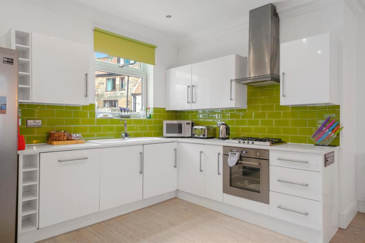 30 Percent Off! The Central Whitby Gem - 4 Bedrooms Εξωτερικό φωτογραφία